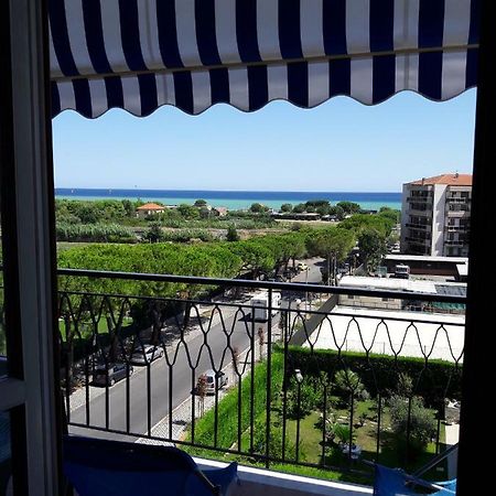 Appartamento Vista Mare Albenga Exteriör bild