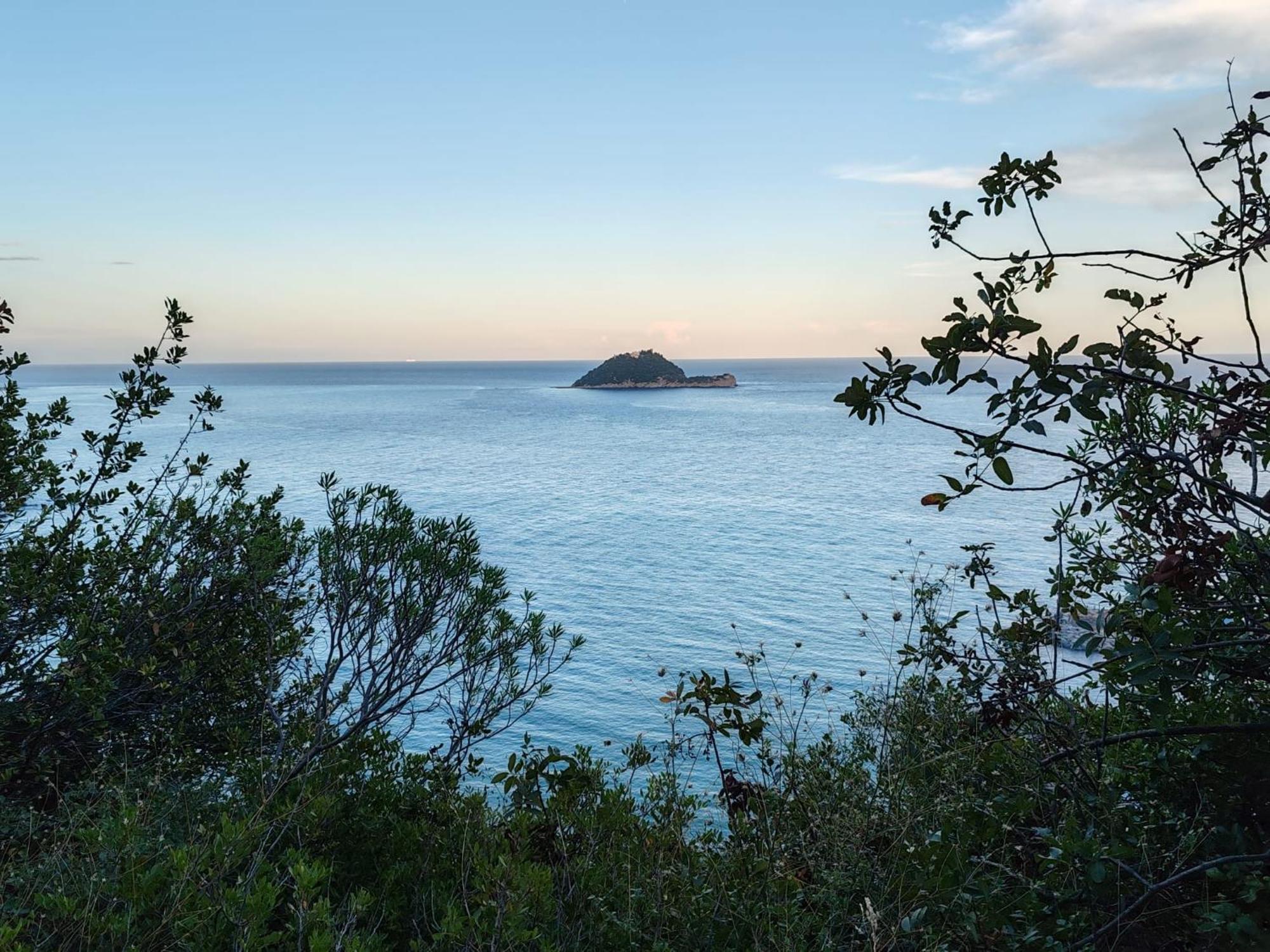 Appartamento Vista Mare Albenga Exteriör bild